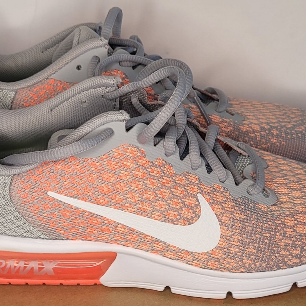 Nike Air Max Sequent 2 Grey Hot Punchsize 8